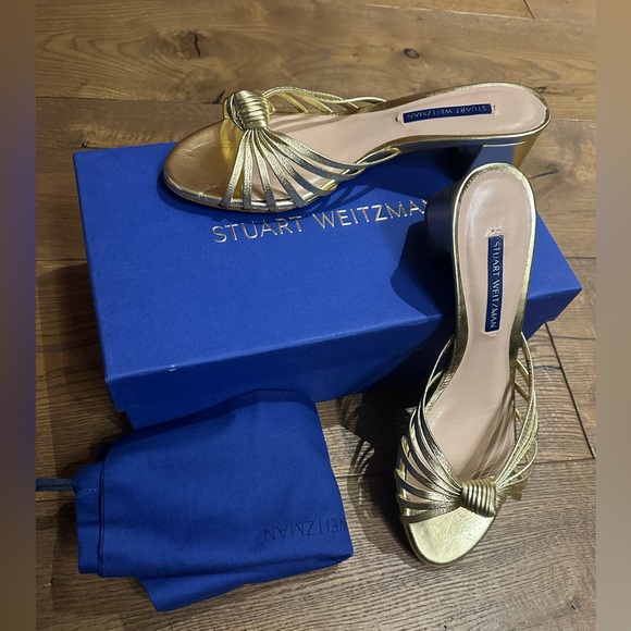 Stuart Weitzman Metallic Gold Knot-Front Heeled Sandals - Picture 3 of 16